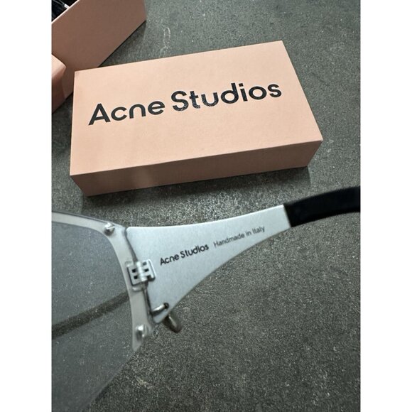 Acne Studios Rounded Shield Sunglasses in Silver & Transparent - Picture 8 of 9